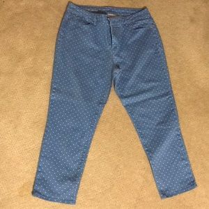 Sky Blue Capri Pant with white dots